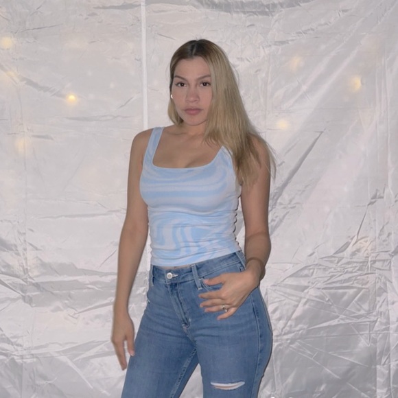 Meet your Posher, Susana - Picture 1 of 3